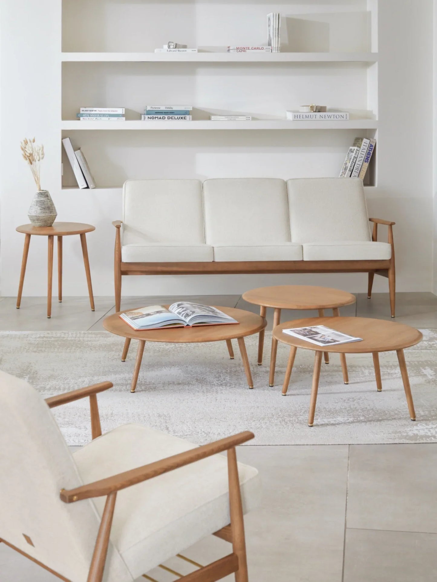 Fox Round Coffee Table H