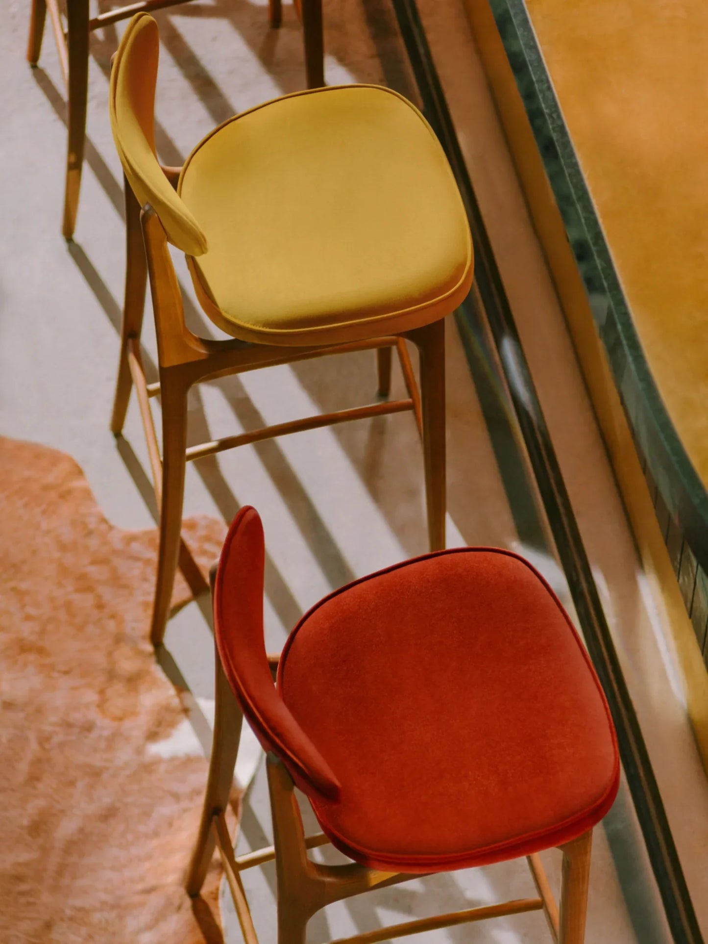 200-190 Bar Stool M/75