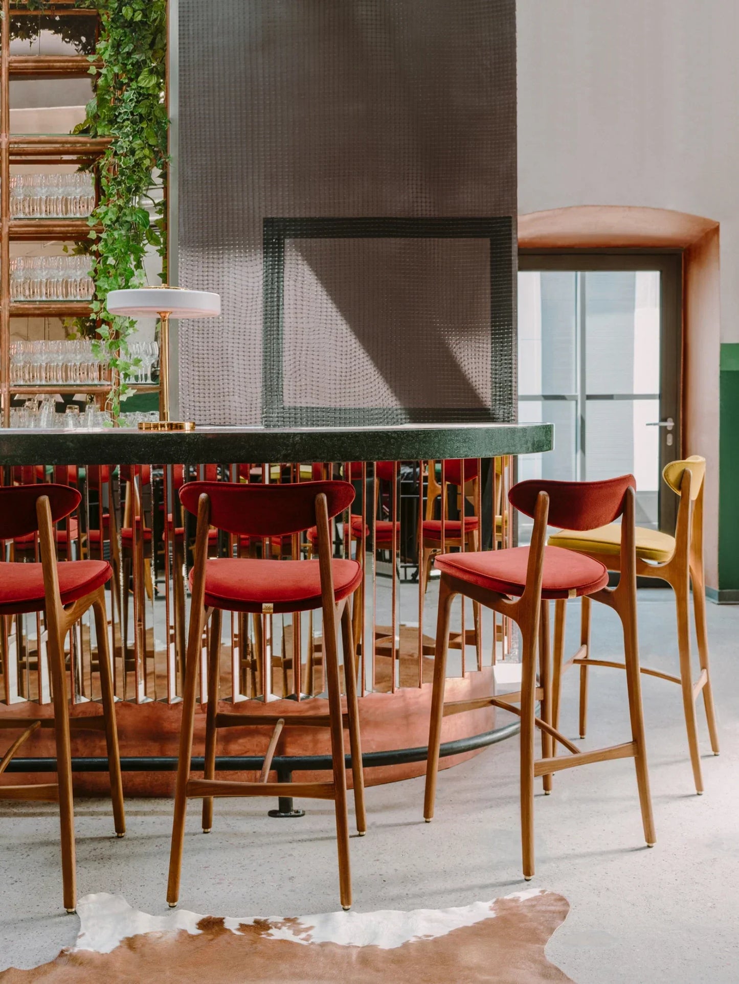 200-190 Bar Stool M/75