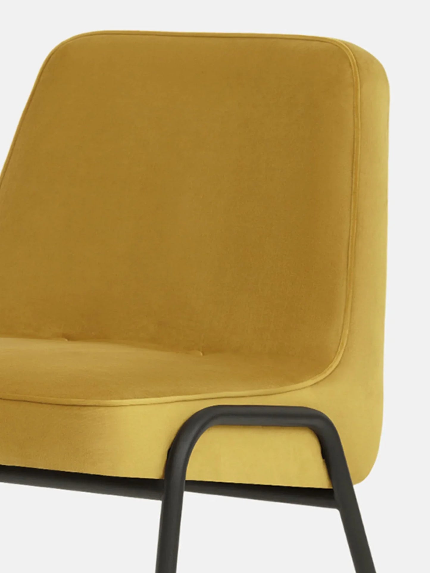 366 Metal Club Chair