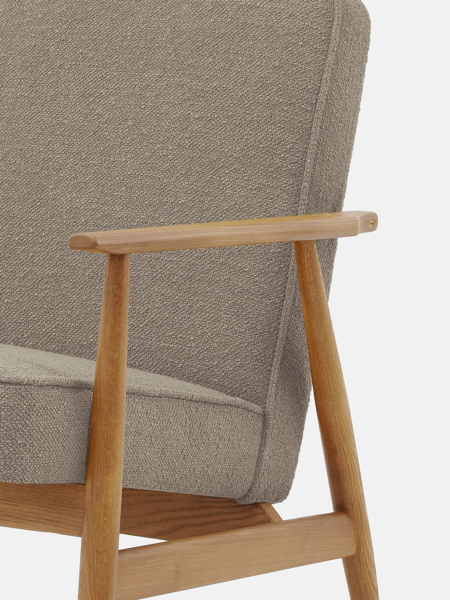Fox Lounge Chair