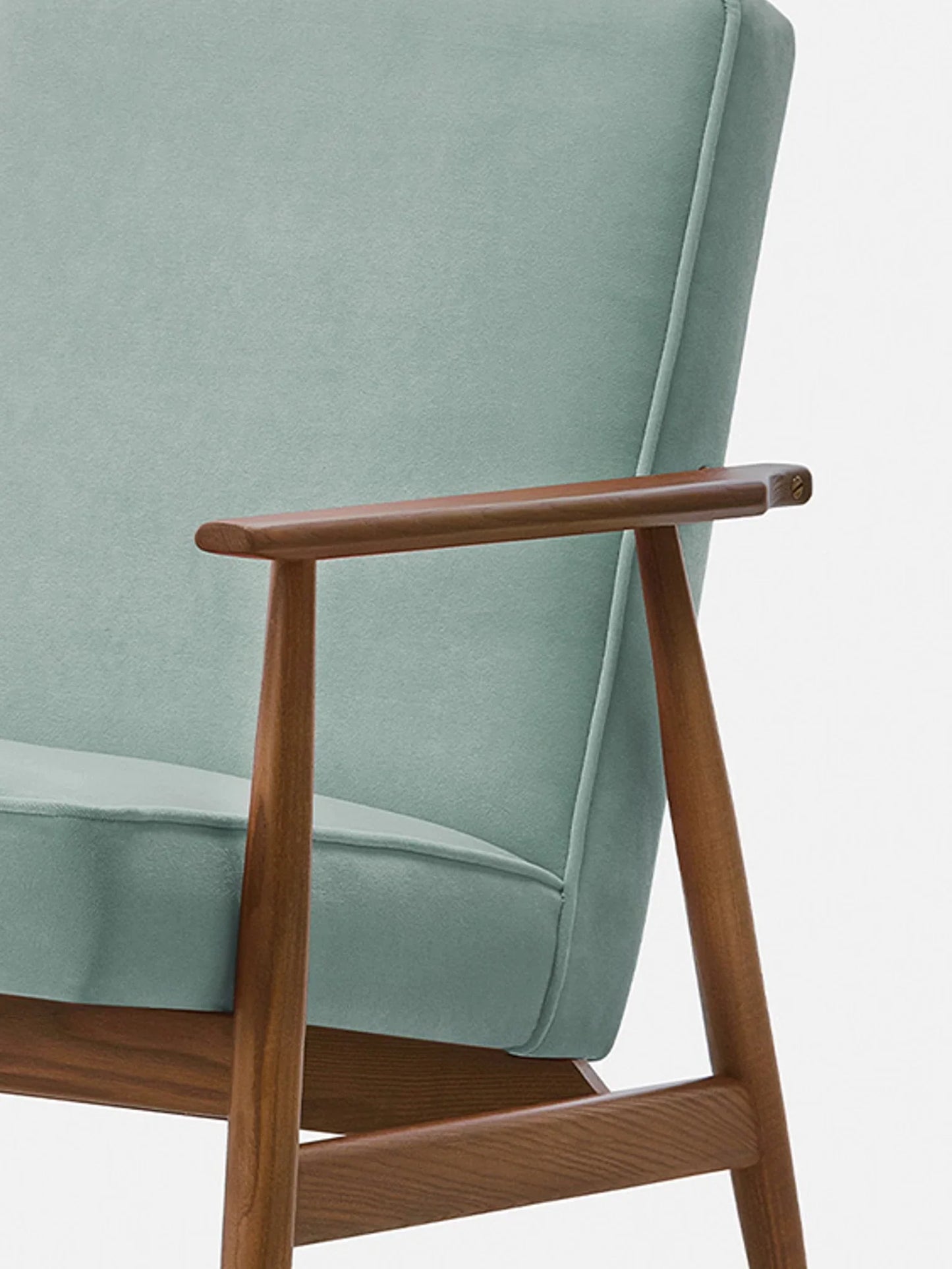 Fox Lounge Chair