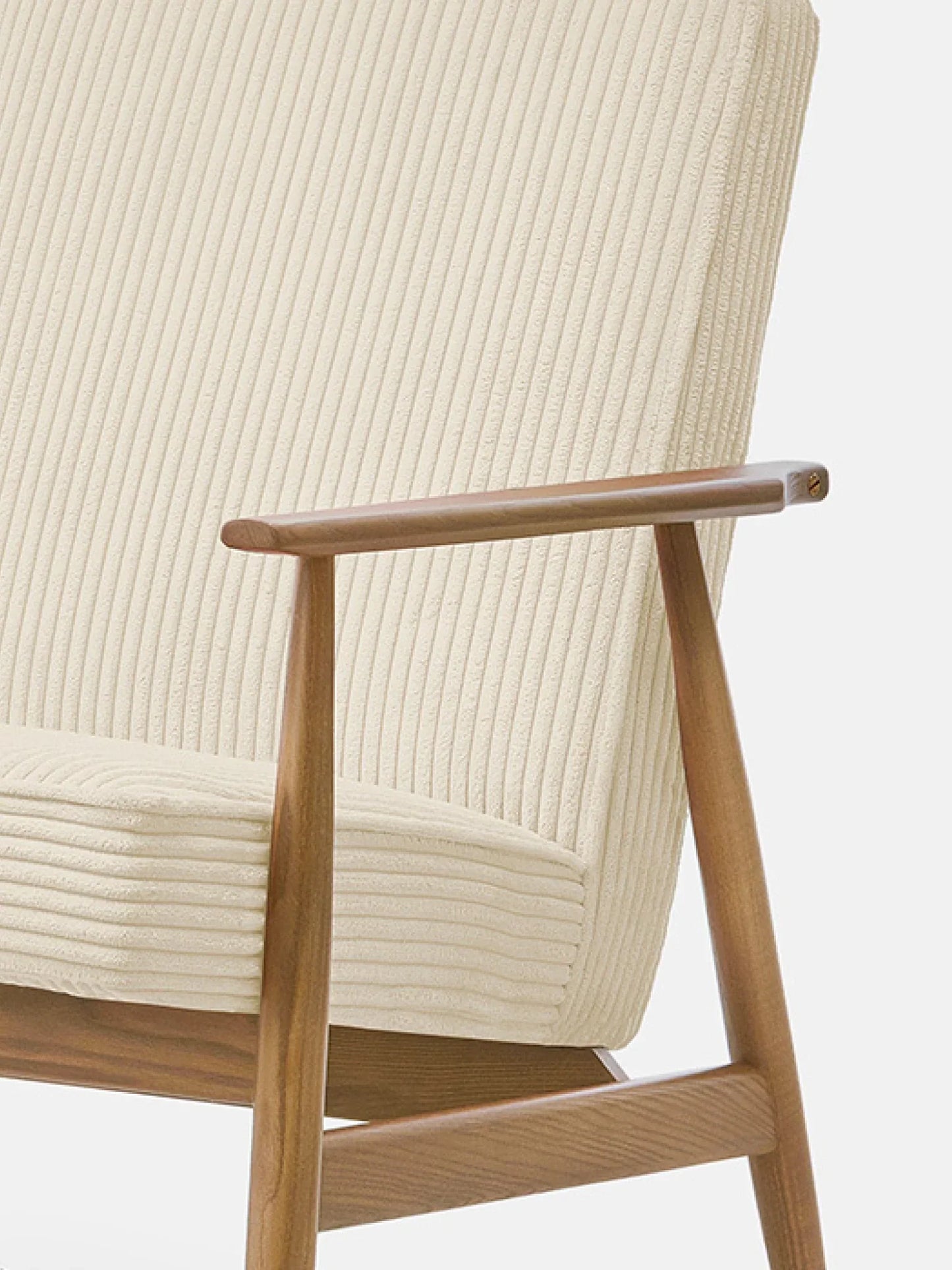 Fox Lounge Chair