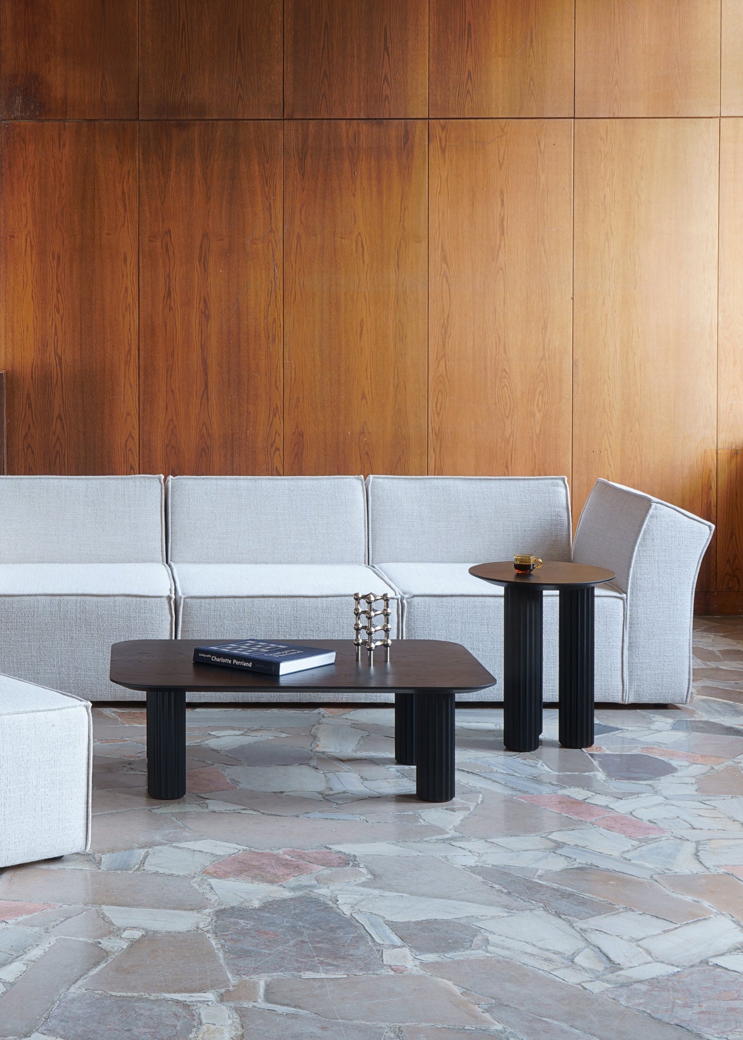 filar-low-table