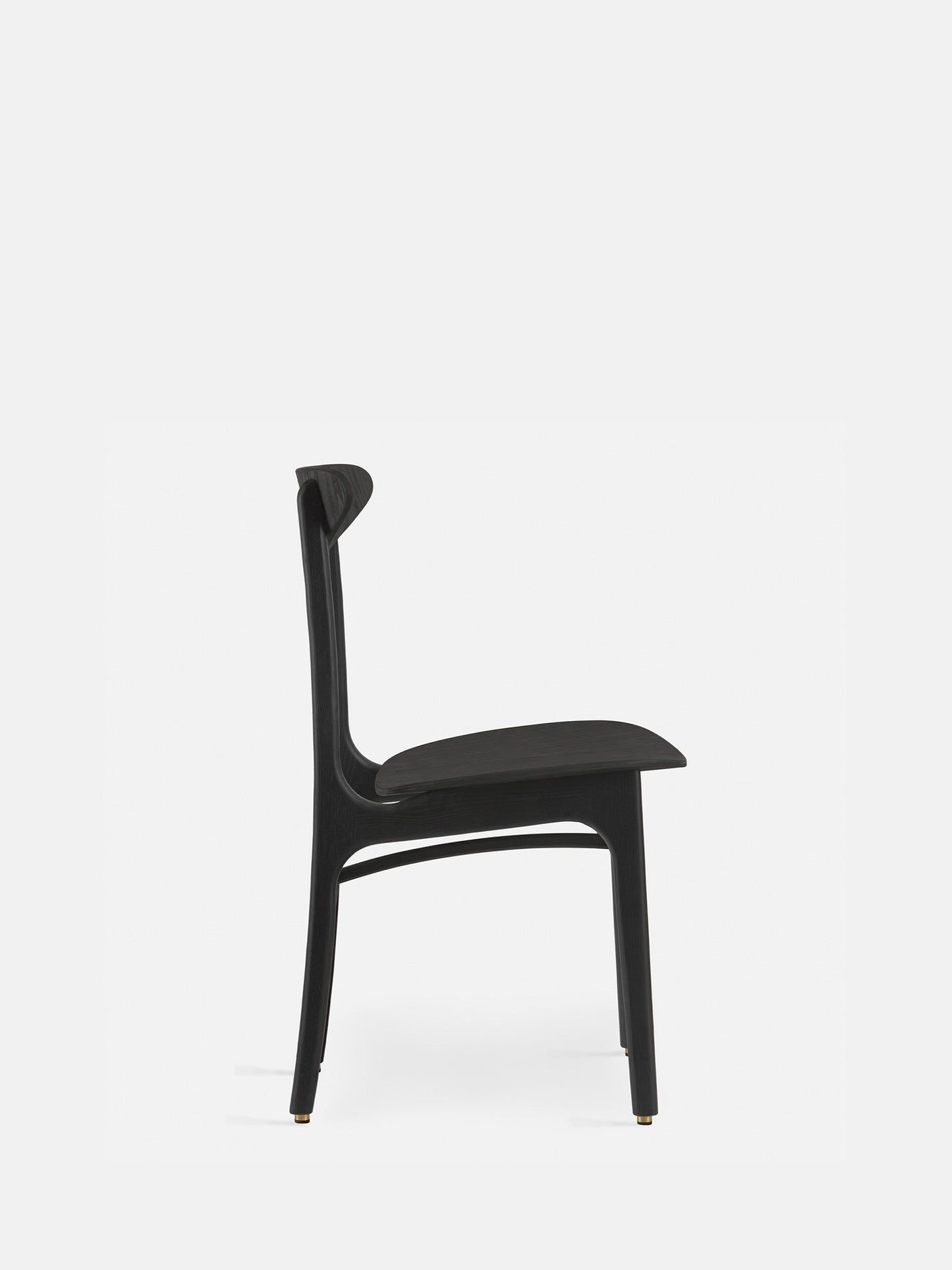 04 Black