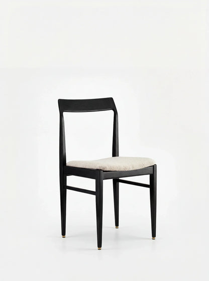 Homa 104 Chair