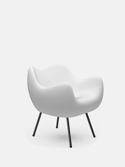 RM58 Classic Armchair