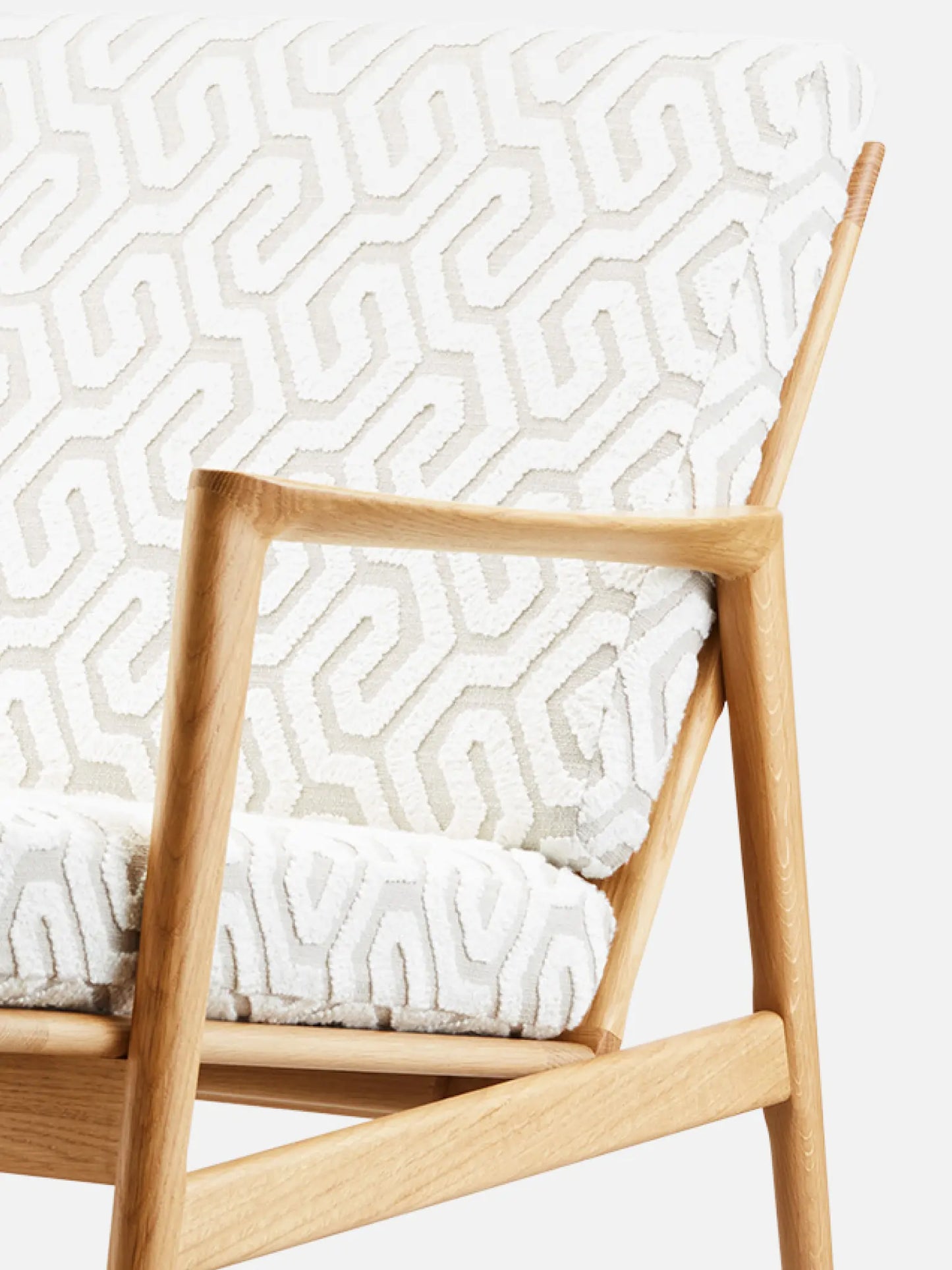 Stefan Lounge Chair