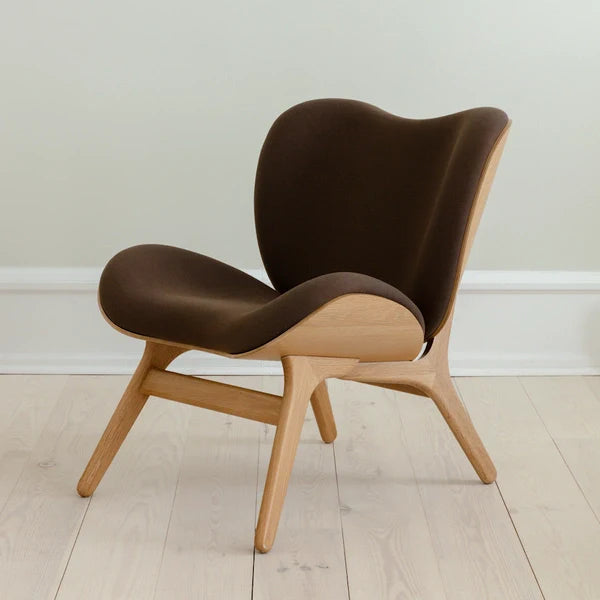 UMAGE Lifestyle Aconversationpiece Low Oak Mocca 5 2A270f04 16D4 4F33 80A4 406495D02dc8.png