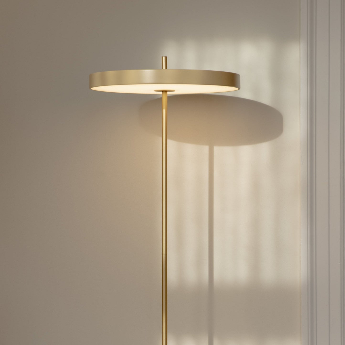 UMAGE x Special Minds Asteria floor lamp