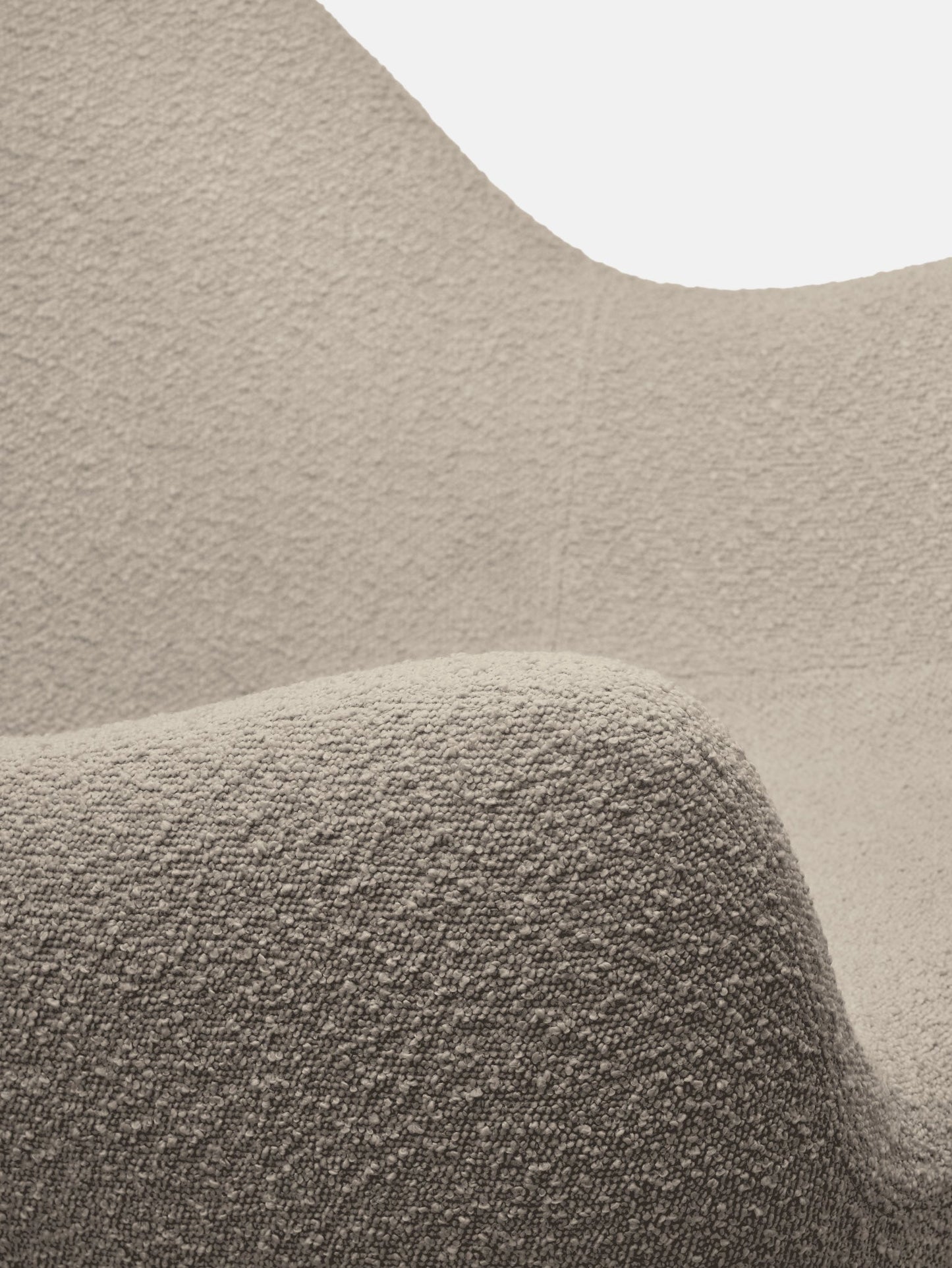 RM58 Soft Armchair