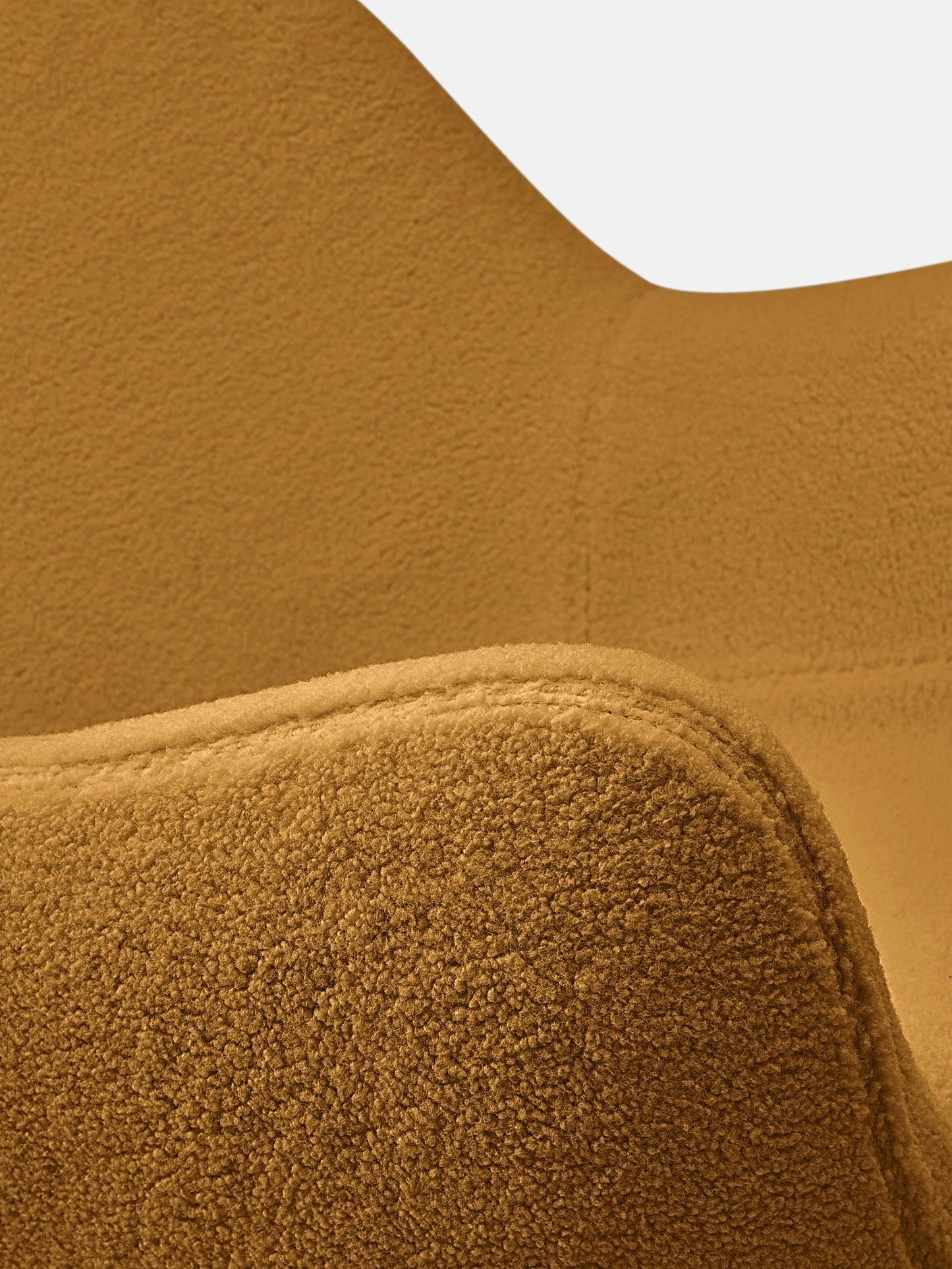 RM58 Soft Armchair