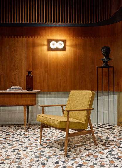 Fox Lounge Chair