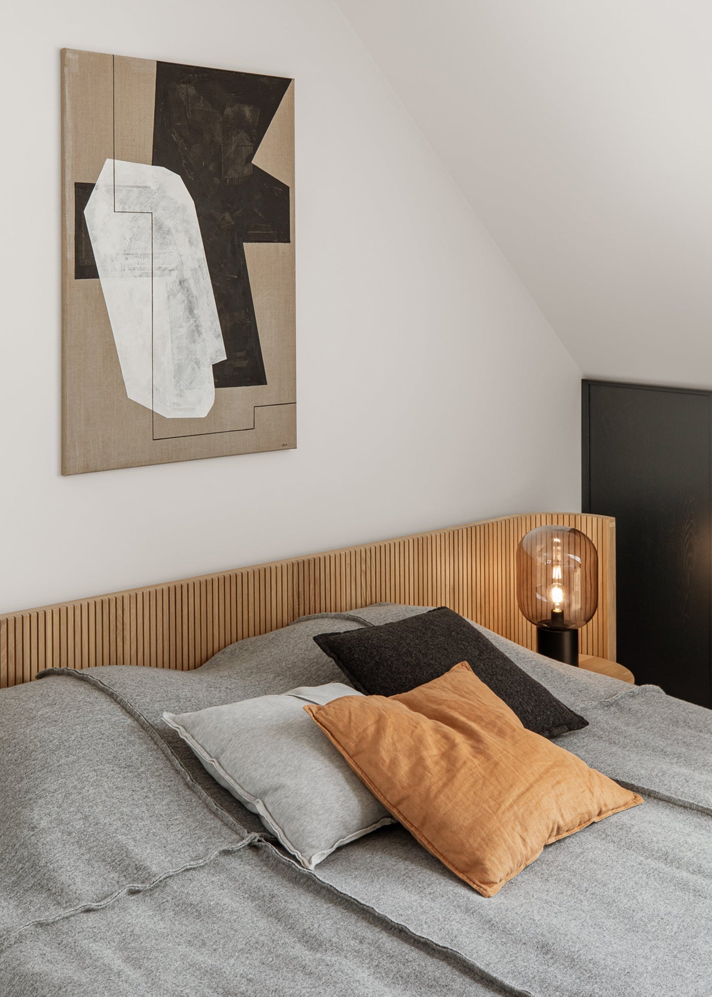 hug-bed