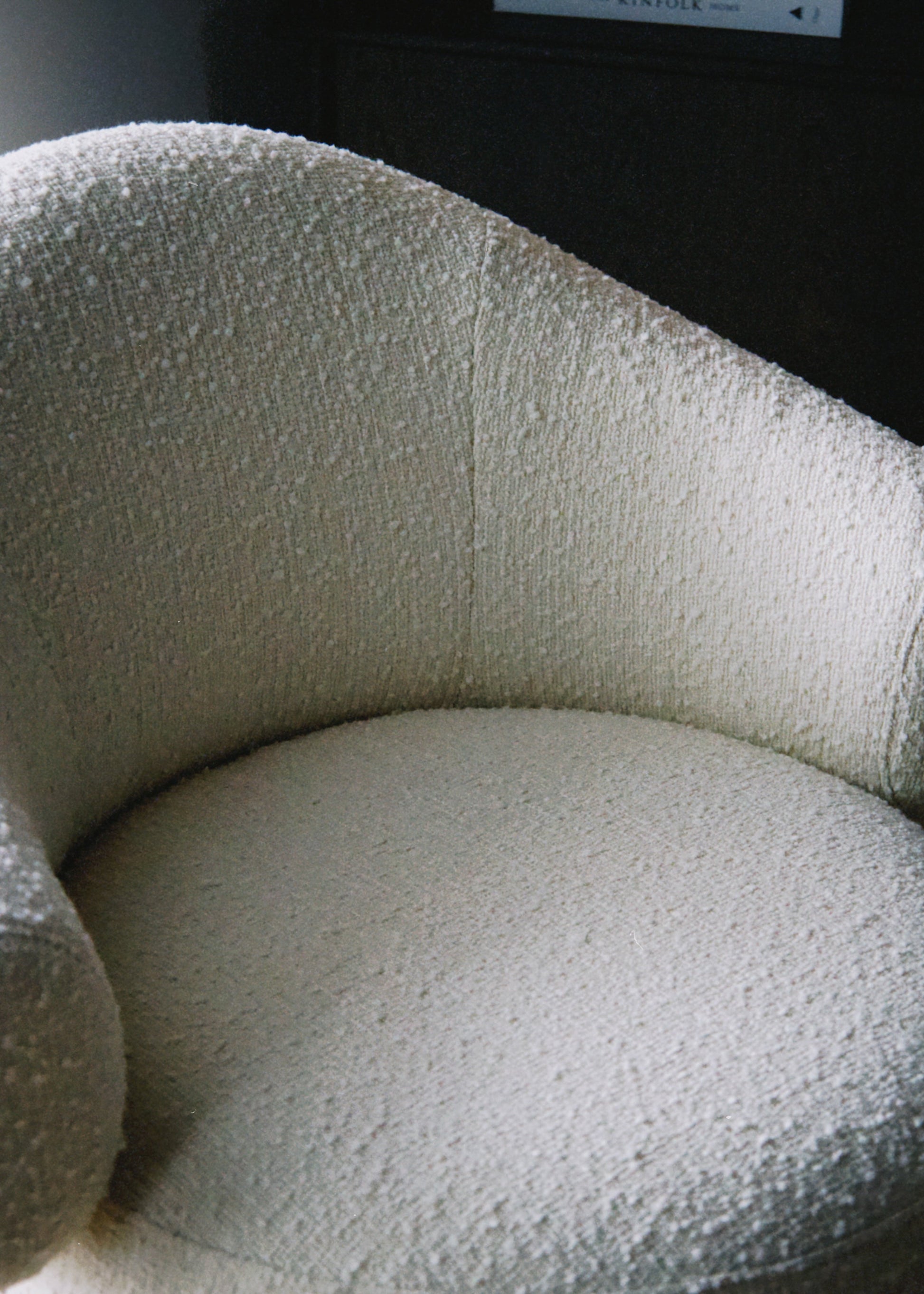 conva-lounge-chair