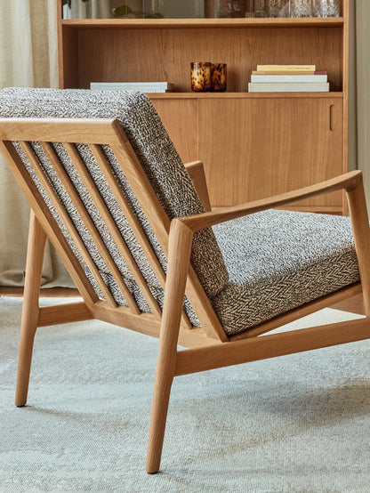 Stefan Lounge Chair