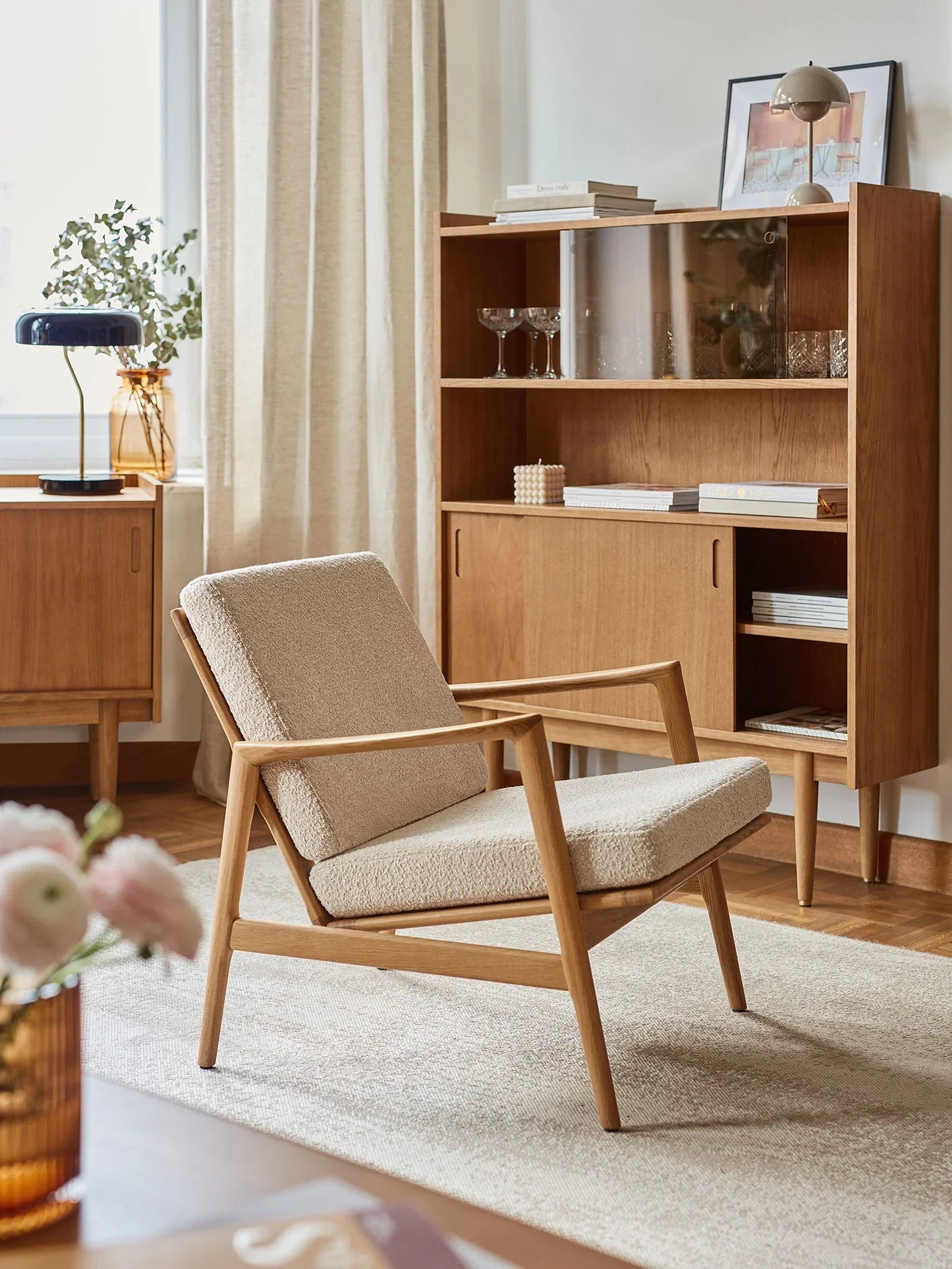 Stefan Lounge Chair