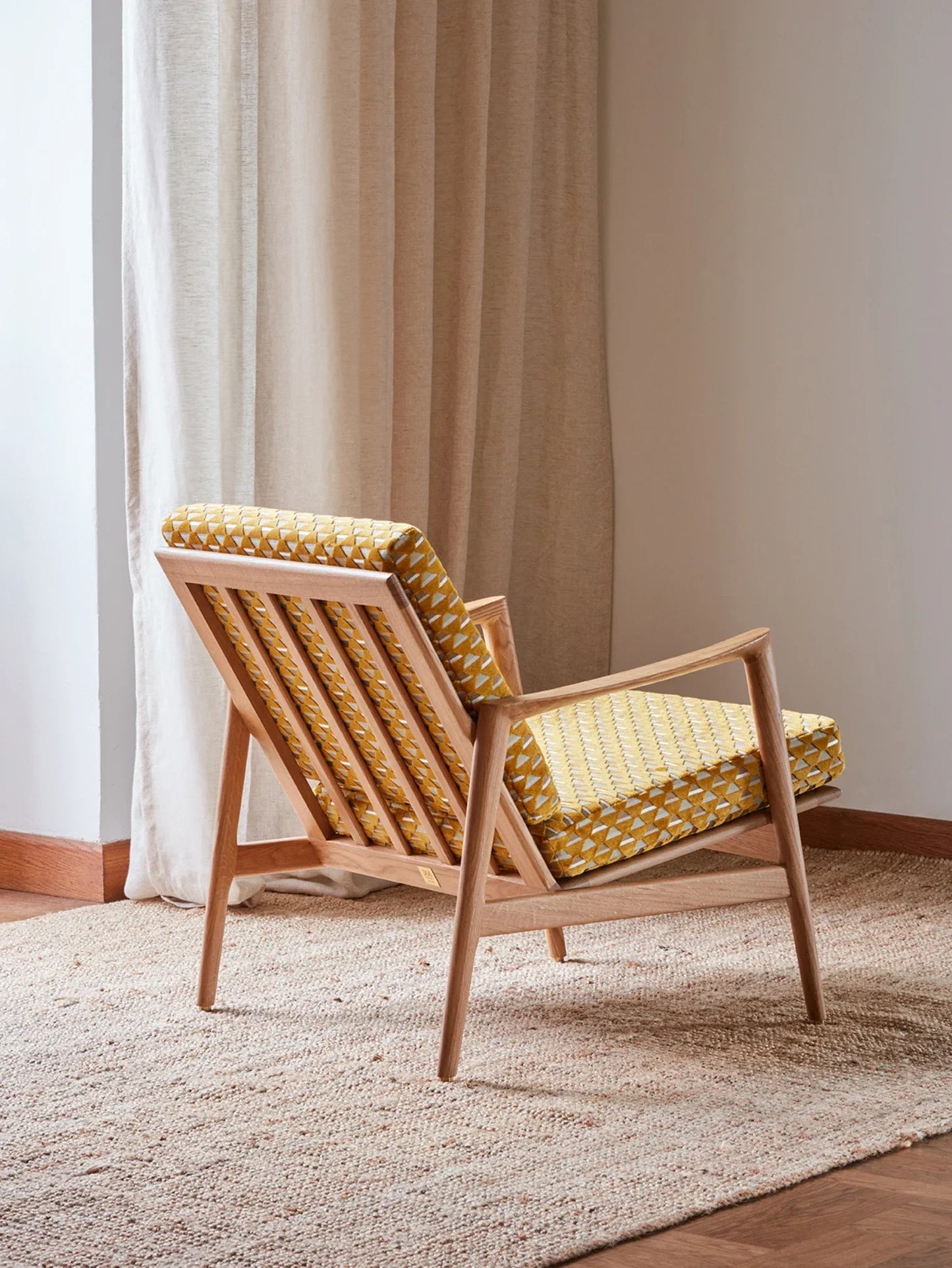 Stefan Lounge Chair