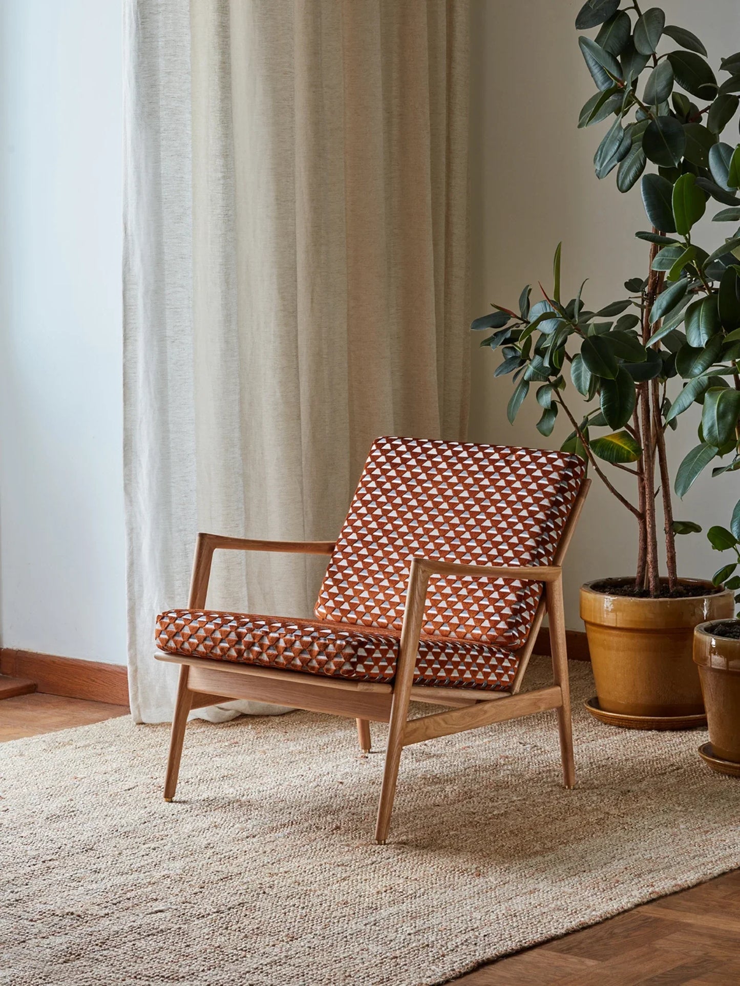 Stefan Lounge Chair