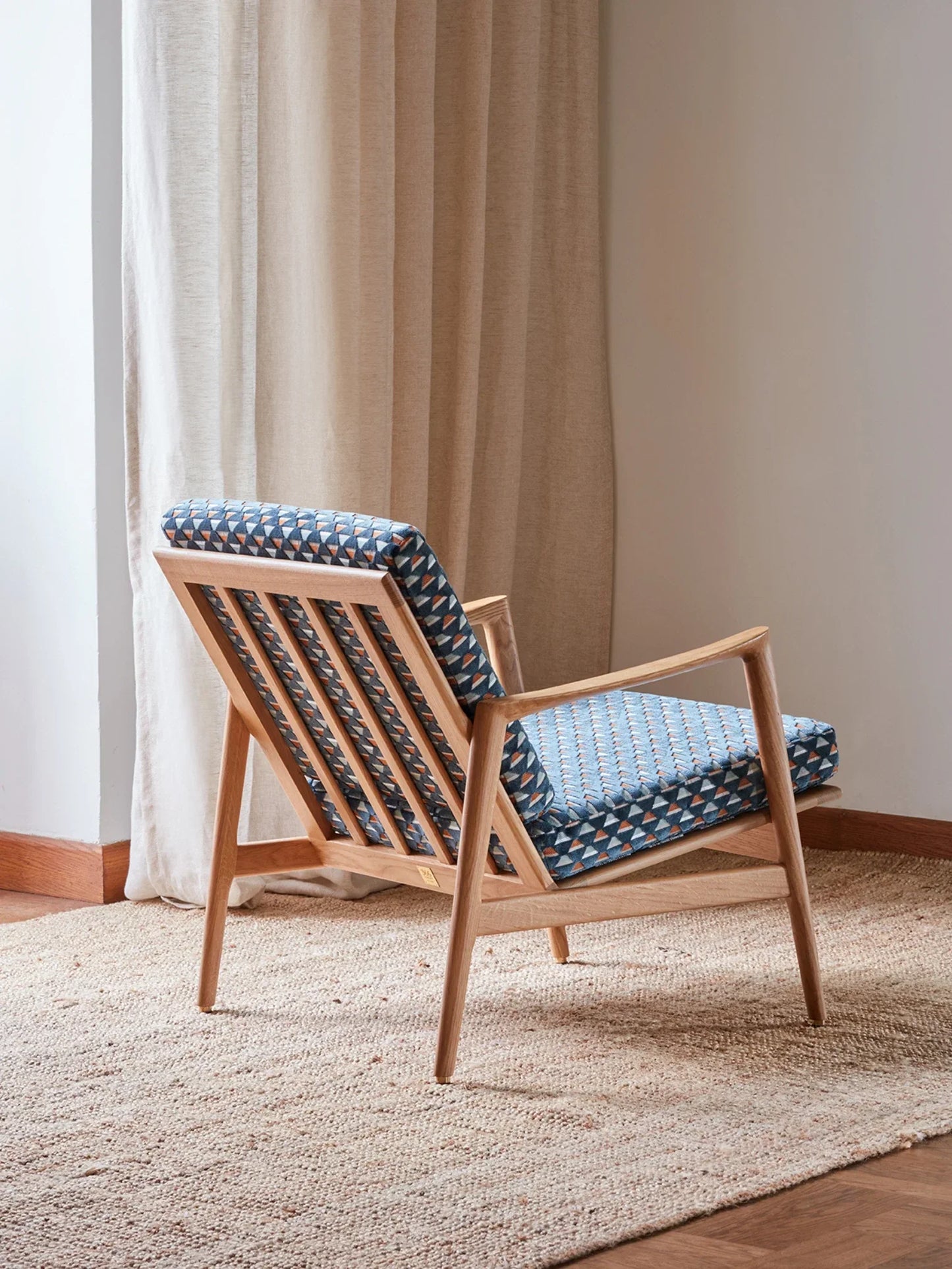 Stefan Lounge Chair