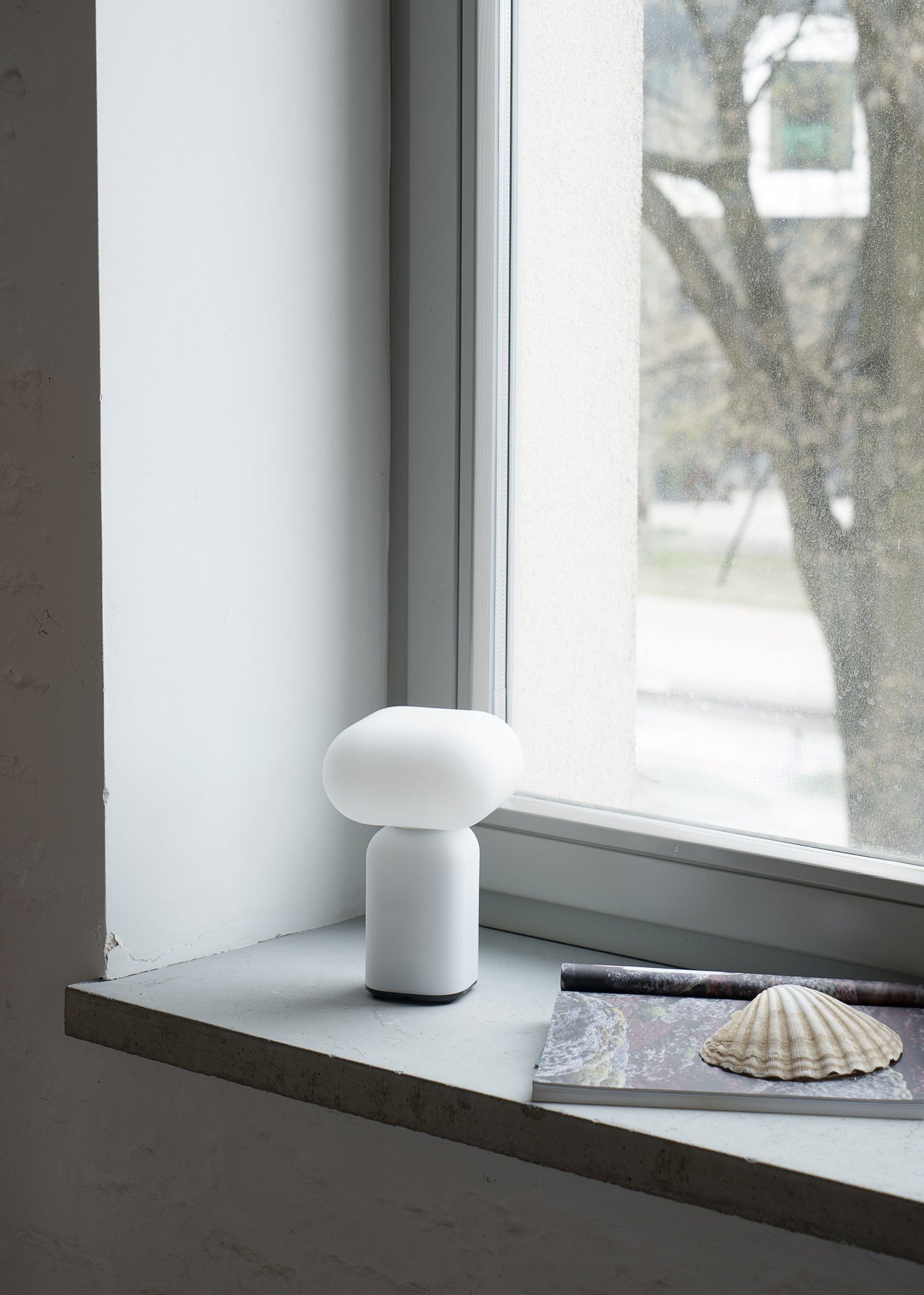 velis-portable-lamp