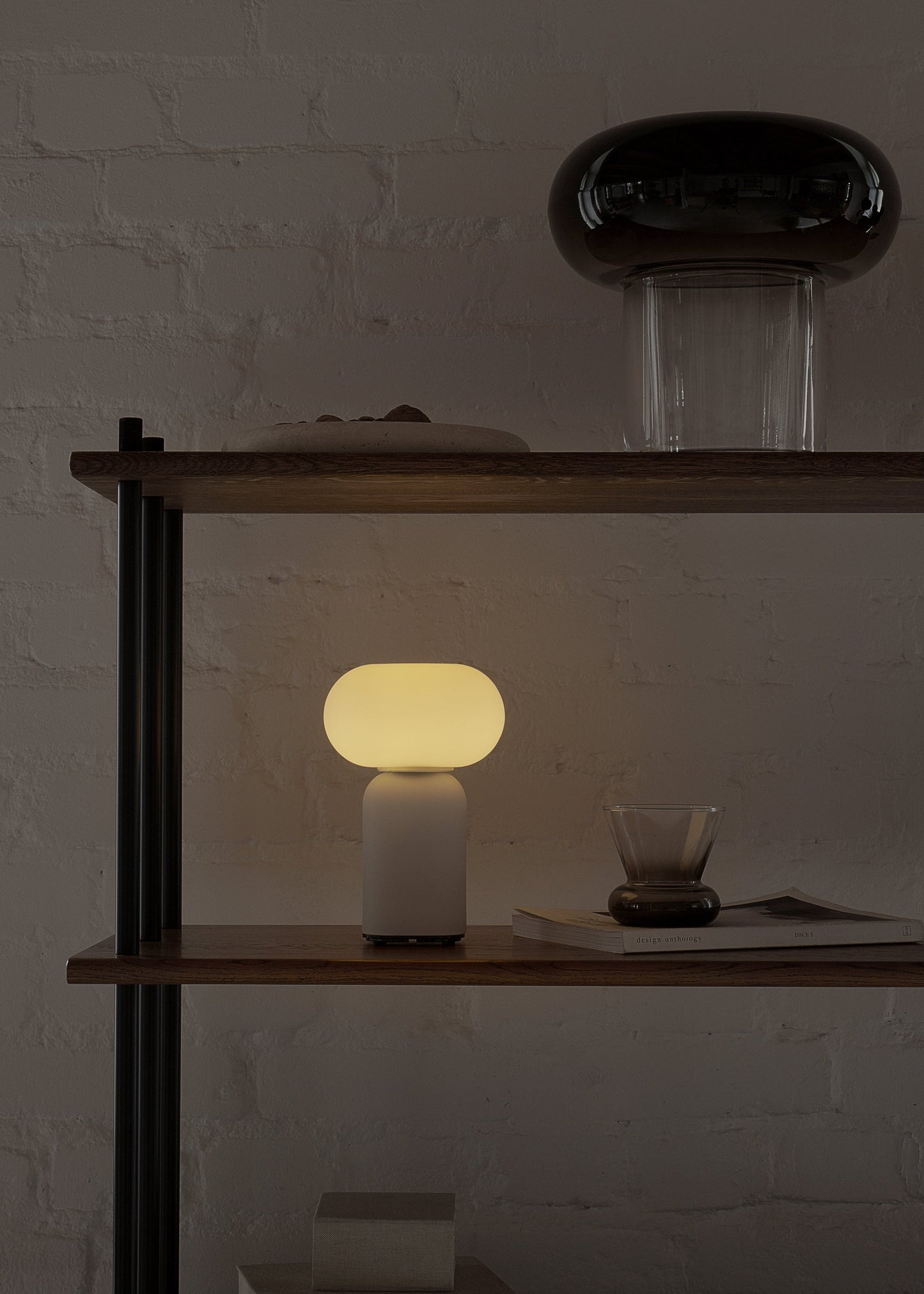 velis-portable-lamp