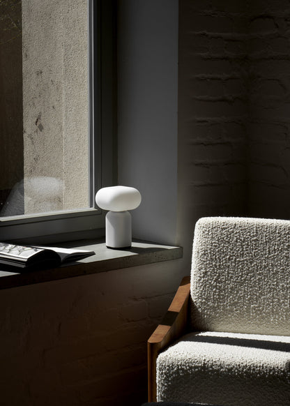 velis-portable-lamp
