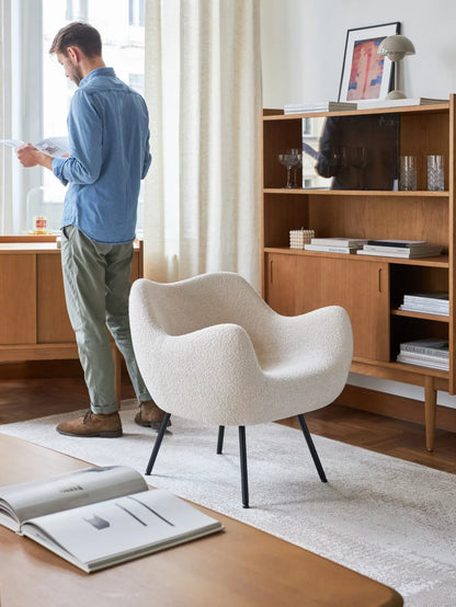 RM58 Soft Armchair
