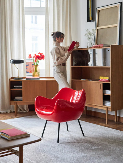 RM58 Classic Armchair