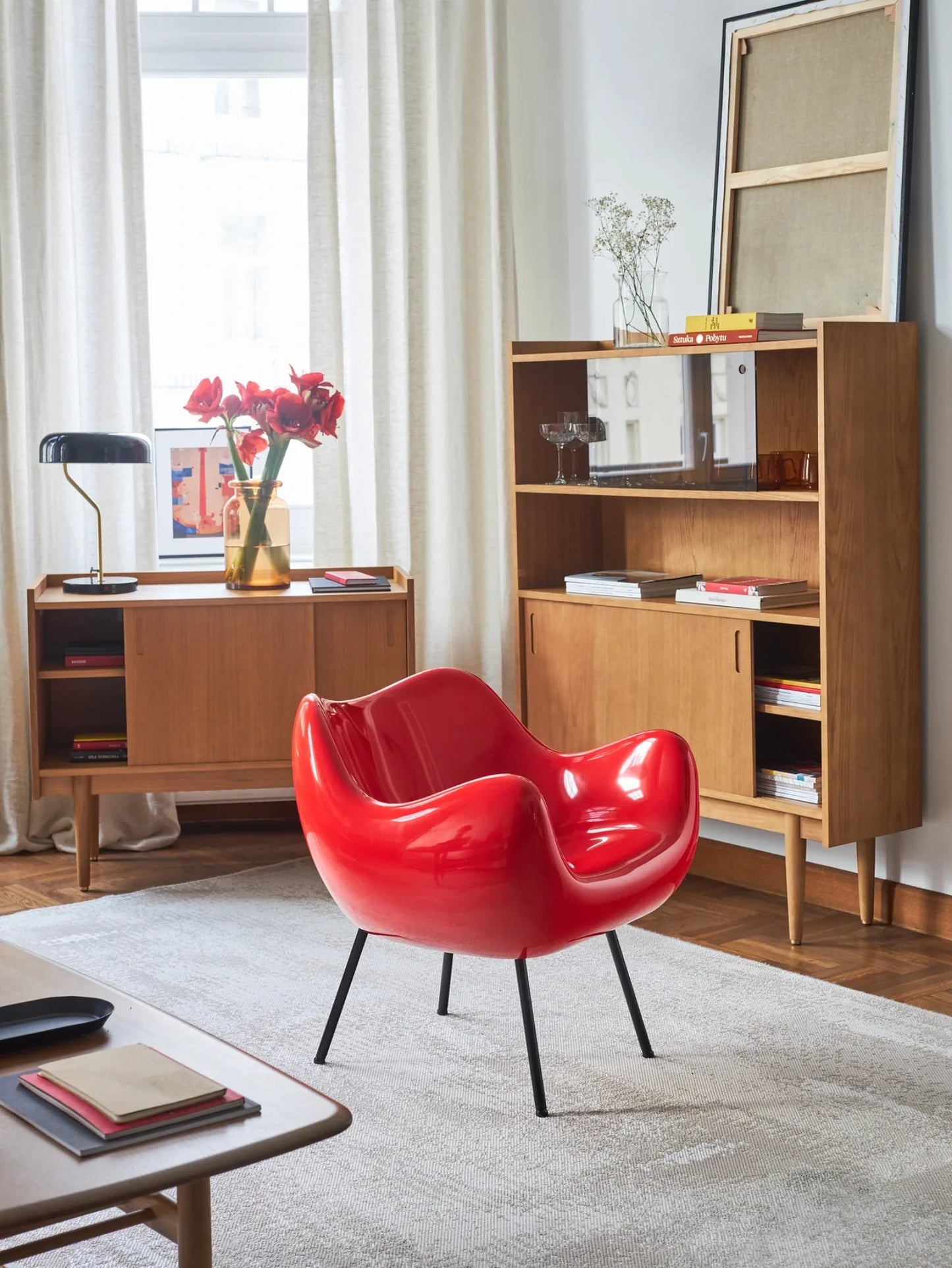 RM58 Classic Armchair