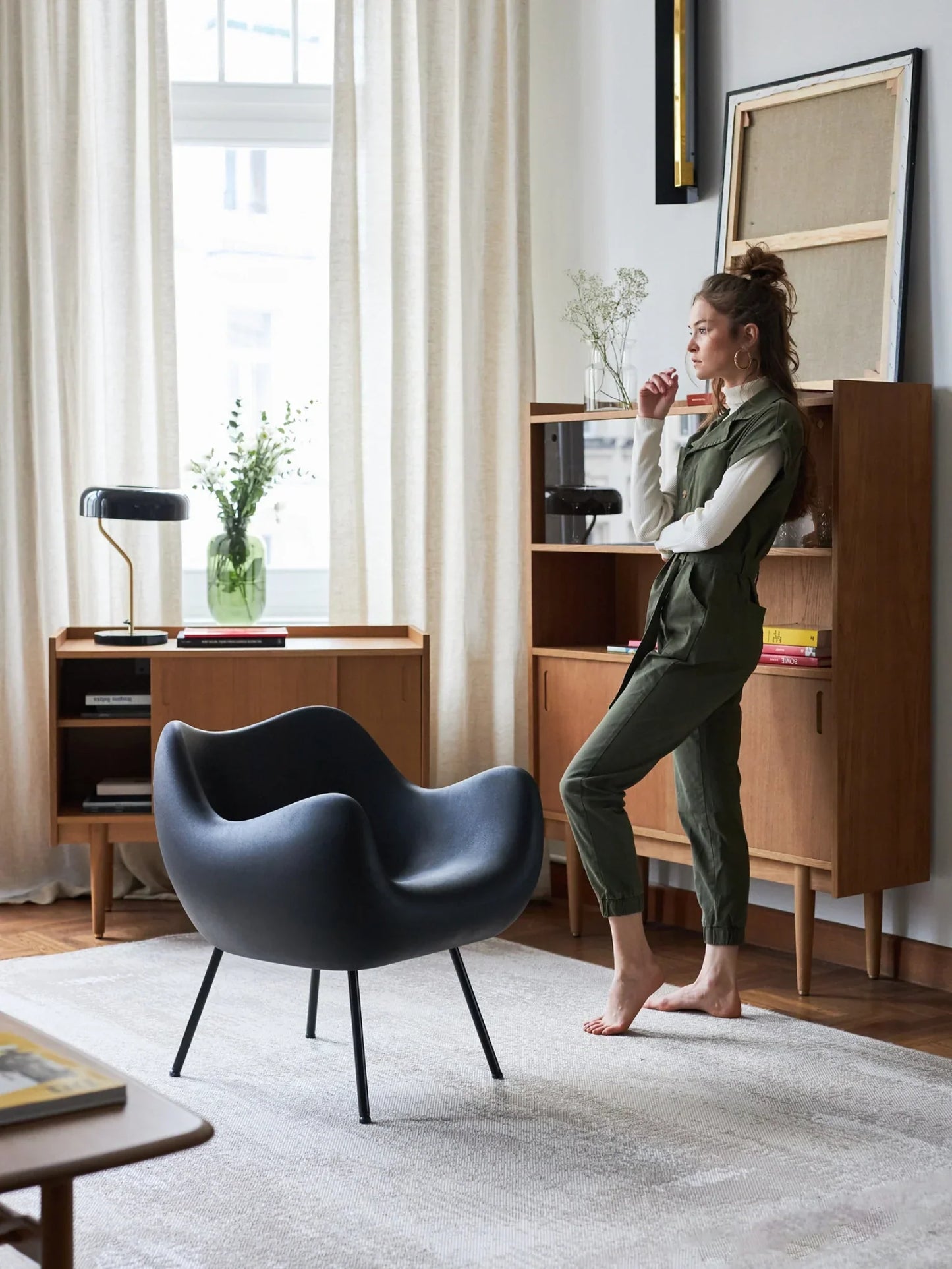 RM58 Matte Armchair