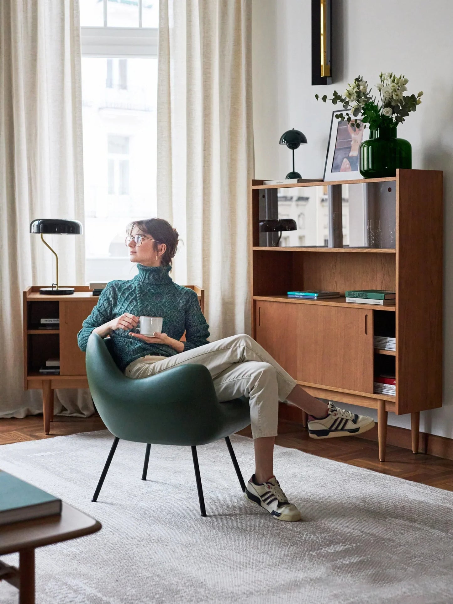 RM58 Matte Armchair